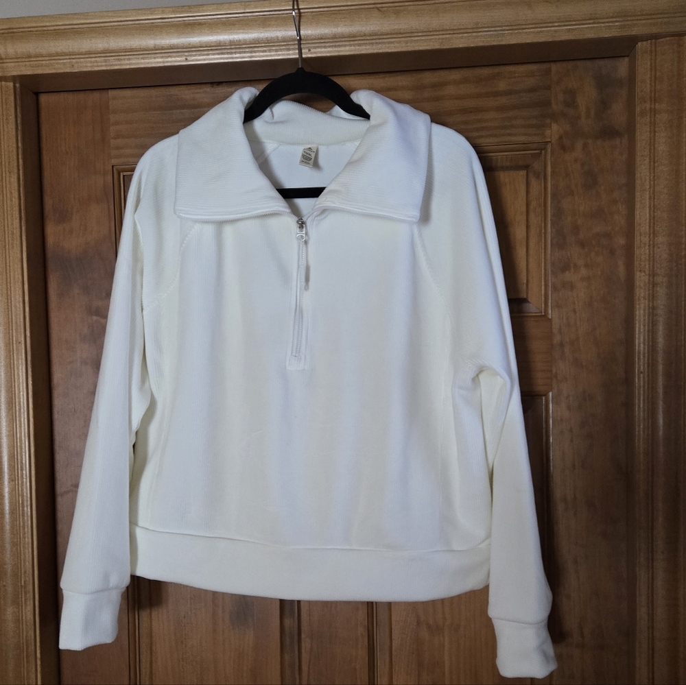NWOT Kyodan White Pullover Zip Front Size XL